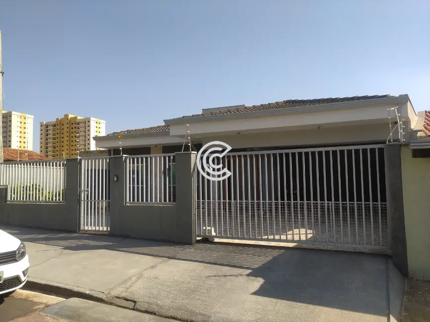 Foto 1 de Casa com 3 quartos à venda, 251m2 em Jardim Pinheiros, Valinhos - SP