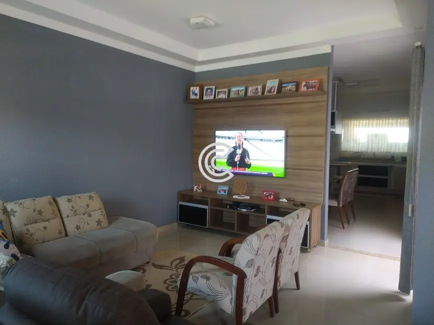 Casa com 3 quartos à venda, 251m2 em Jardim Pinheiros, Valinhos - SP - imagem 7 Foto 7 de Casa com 3 quartos à venda, 251m2 em Jardim Pinheiros, Valinhos - SP