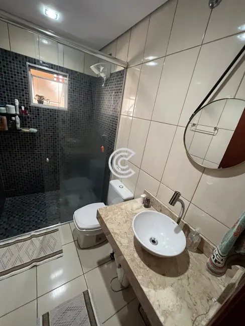 Casa com 3 quartos à venda, 115m2 em Capela, Vinhedo - SP - imagem 8 Foto 8 de Casa com 3 quartos à venda, 115m2 em Capela, Vinhedo - SP