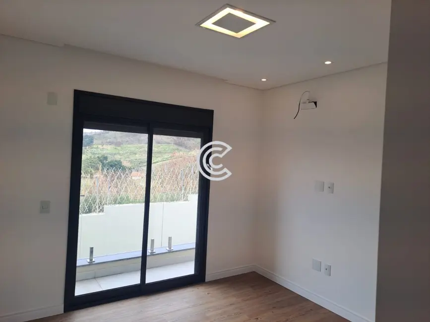 Foto 6 de Casa de Condomínio com 3 quartos à venda, 241m2 em Valinhos - SP