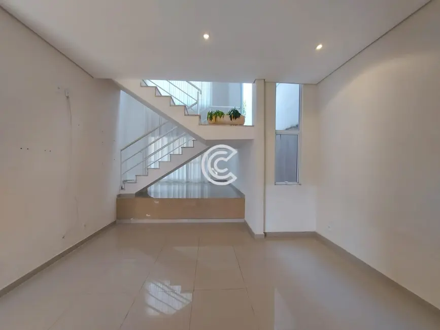 Casa de Condomínio com 2 quartos à venda, 220m2 em Loteamento Residencial Santa Gertrudes, Valinhos - SP - imagem 5 Foto 5 de Casa de Condomínio com 2 quartos à venda, 220m2 em Loteamento Residencial Santa Gertrudes, Valinhos - SP