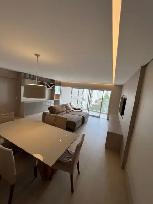 Foto 1 de Apartamento com 3 quartos à venda, 124m2 em Cambuí, Campinas - SP