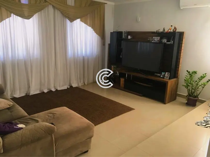 Foto 2 de Casa com 4 quartos à venda, 339m2 em Jardim Dom Bosco, Campinas - SP