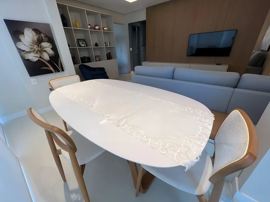 Apartamento com 2 quartos à venda, 67m2 em Taquaral, Campinas - SP - imagem 3 Foto 3 de Apartamento com 2 quartos à venda, 67m2 em Taquaral, Campinas - SP