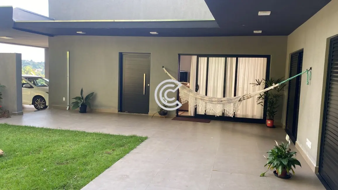 Foto 2 de Chácara com 3 quartos à venda, 300m2 em Vale Verde, Valinhos - SP