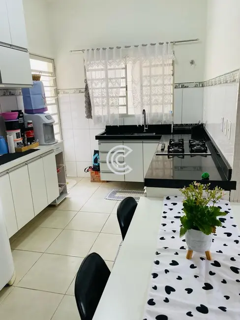 Casa com 3 quartos à venda, 175m2 em Residencial Nova Bandeirante, Campinas - SP - imagem 7 Foto 7 de Casa com 3 quartos à venda, 175m2 em Residencial Nova Bandeirante, Campinas - SP