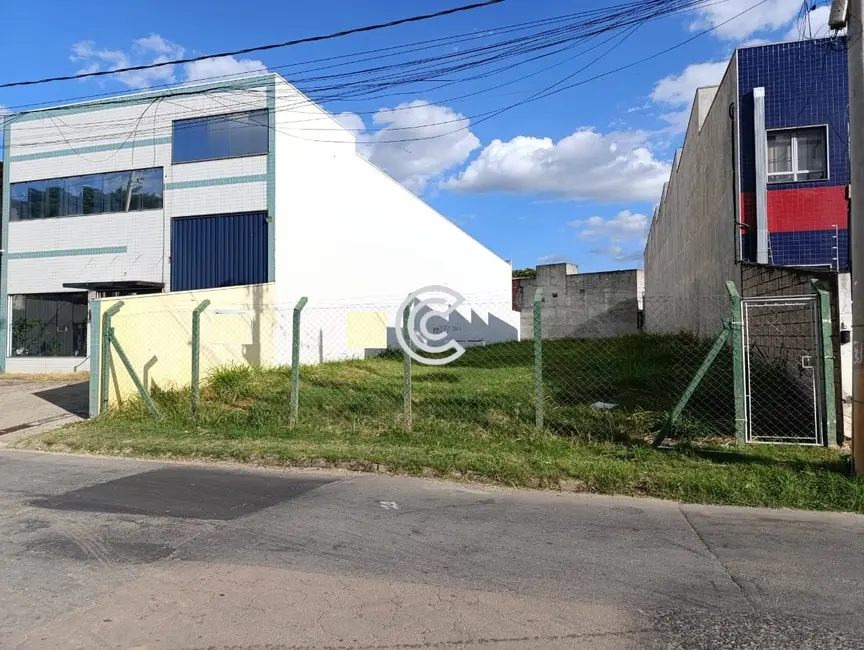 Foto 4 de Terreno / Lote à venda, 606m2 em João XXIII, Vinhedo - SP