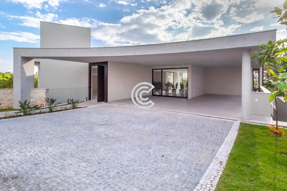 Casa com 4 quartos à venda, 701m2 em Residencial Jatibela, Campinas - SP - imagem 2 Foto 2 de Casa com 4 quartos à venda, 701m2 em Residencial Jatibela, Campinas - SP