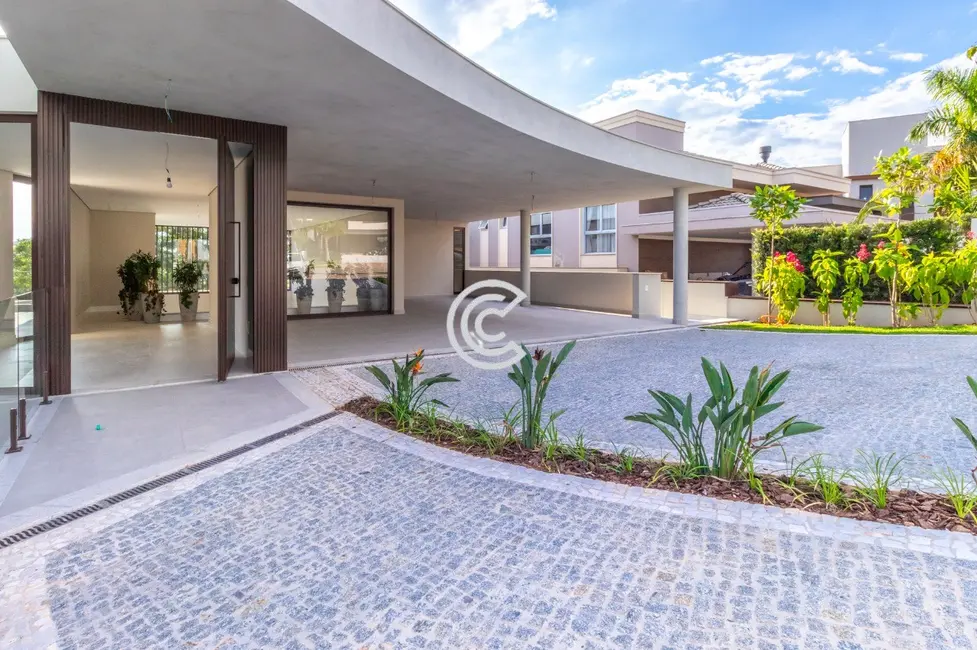 Casa com 4 quartos à venda, 701m2 em Residencial Jatibela, Campinas - SP - imagem 3 Foto 3 de Casa com 4 quartos à venda, 701m2 em Residencial Jatibela, Campinas - SP