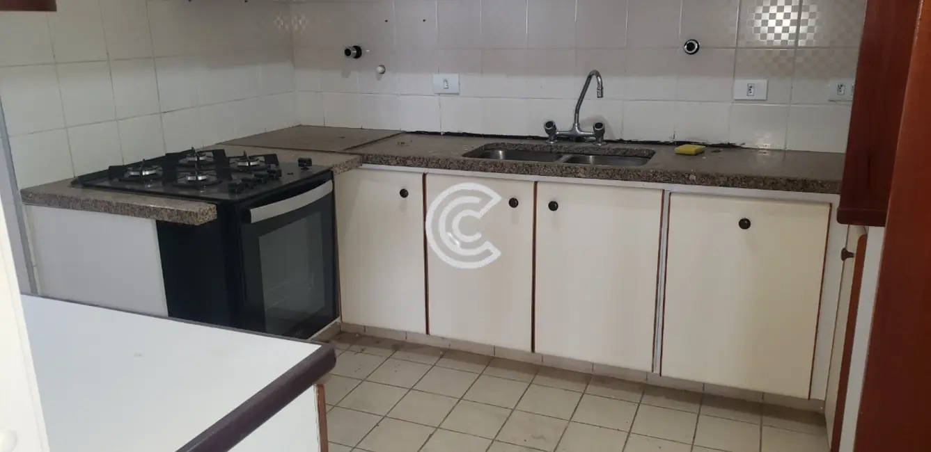Foto 4 de Apartamento com 3 quartos para alugar, 210m2 em Jardim das Paineiras, Campinas - SP