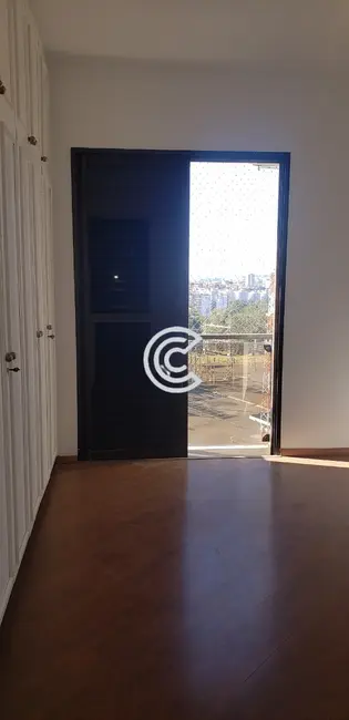 Foto 8 de Apartamento com 3 quartos para alugar, 210m2 em Jardim das Paineiras, Campinas - SP