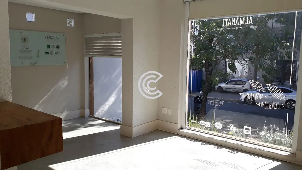Sala Comercial à venda e para alugar, 266m2 em Cambuí, Campinas - SP - imagem 3 Foto 3 de Sala Comercial à venda e para alugar, 266m2 em Cambuí, Campinas - SP