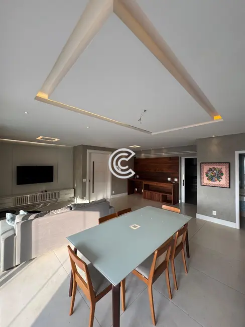Apartamento com 3 quartos à venda e para alugar, 197m2 em Cambuí, Campinas - SP - imagem 3 Foto 3 de Apartamento com 3 quartos à venda e para alugar, 197m2 em Cambuí, Campinas - SP