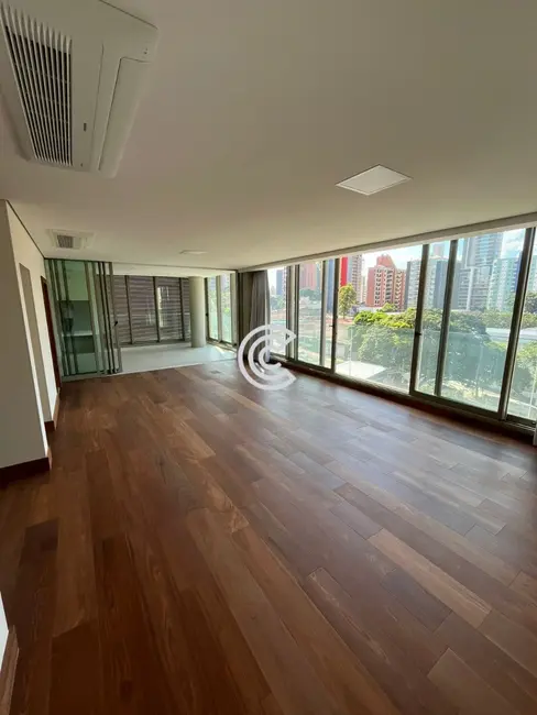 Foto 1 de Apartamento com 3 quartos à venda, 257m2 em Cambuí, Campinas - SP