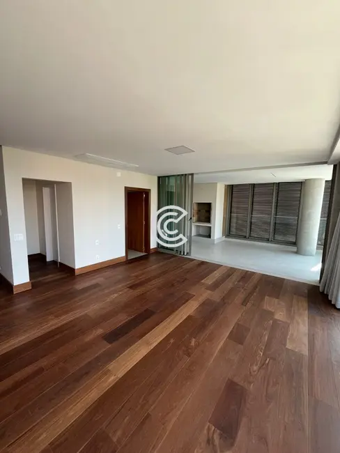 Apartamento com 3 quartos à venda, 257m2 em Cambuí, Campinas - SP - imagem 4 Foto 4 de Apartamento com 3 quartos à venda, 257m2 em Cambuí, Campinas - SP