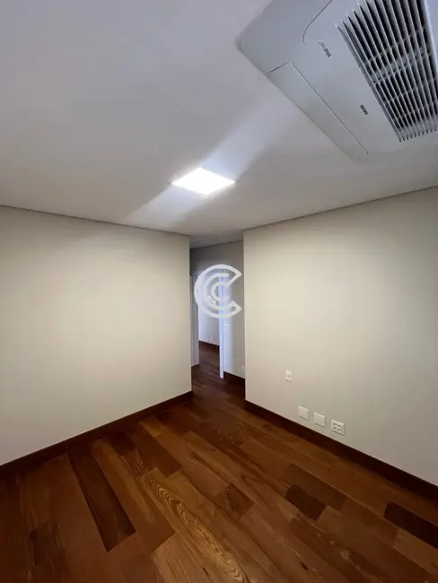 Apartamento com 3 quartos à venda, 257m2 em Cambuí, Campinas - SP - imagem 6 Foto 6 de Apartamento com 3 quartos à venda, 257m2 em Cambuí, Campinas - SP