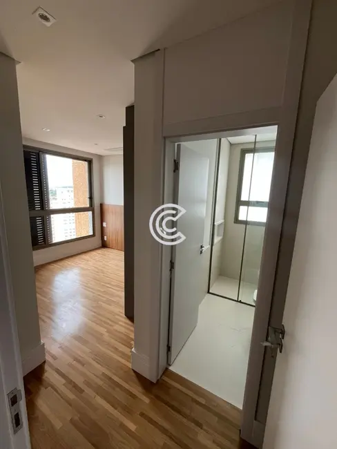 Apartamento com 3 quartos à venda, 257m2 em Cambuí, Campinas - SP - imagem 9 Foto 9 de Apartamento com 3 quartos à venda, 257m2 em Cambuí, Campinas - SP