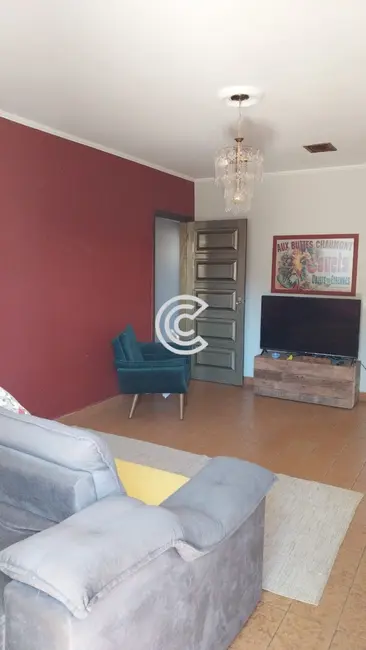 Foto 3 de Casa com 4 quartos à venda, 250m2 em Parque São Quirino, Campinas - SP