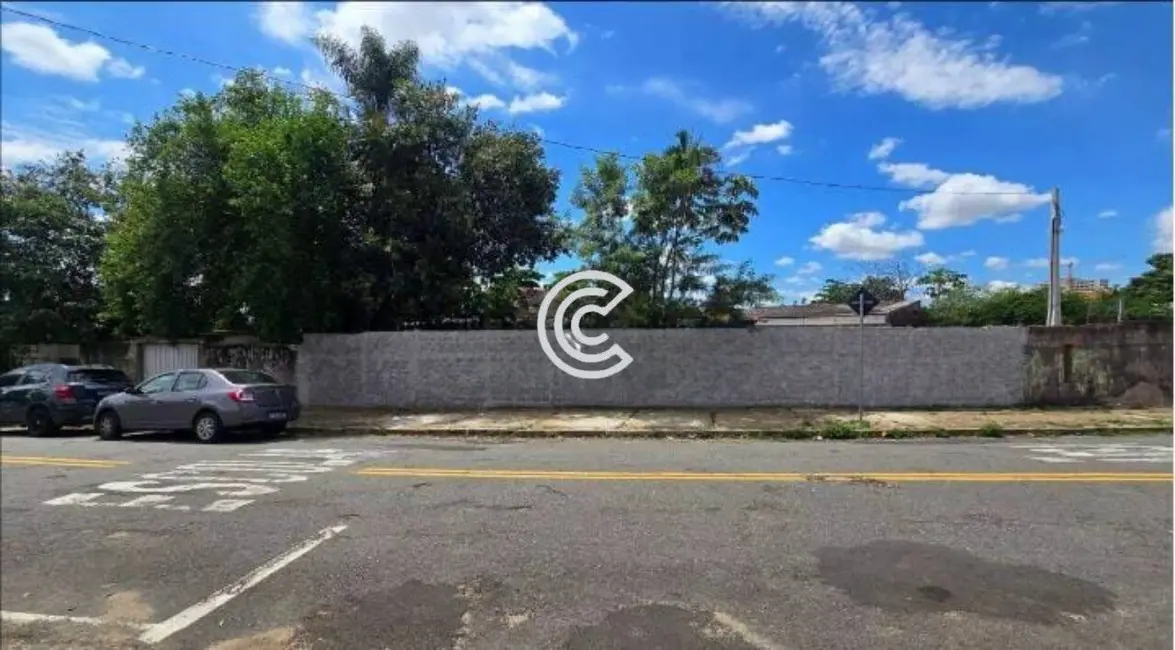 Casa com 4 quartos à venda, 404m2 em Jardim Santa Lúcia, Campinas - SP - imagem 2 Foto 2 de Casa com 4 quartos à venda, 404m2 em Jardim Santa Lúcia, Campinas - SP