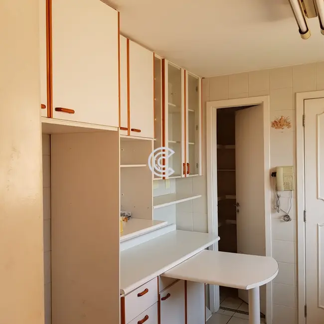 Apartamento com 3 quartos à venda, 140m2 em Cambuí, Campinas - SP - imagem 9 Foto 9 de Apartamento com 3 quartos à venda, 140m2 em Cambuí, Campinas - SP