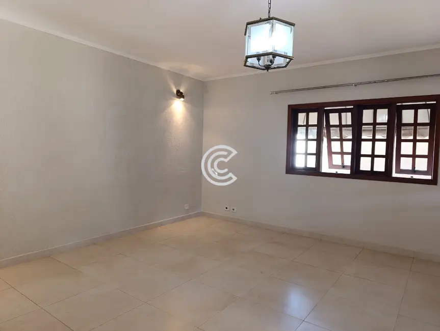 Foto 5 de Casa com 3 quartos à venda, 290m2 em Centro, Vinhedo - SP