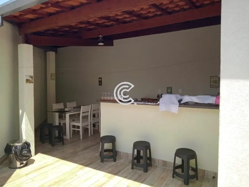 Casa com 4 quartos à venda, 250m2 em Taquaral, Campinas - SP - imagem 6 Foto 6 de Casa com 4 quartos à venda, 250m2 em Taquaral, Campinas - SP