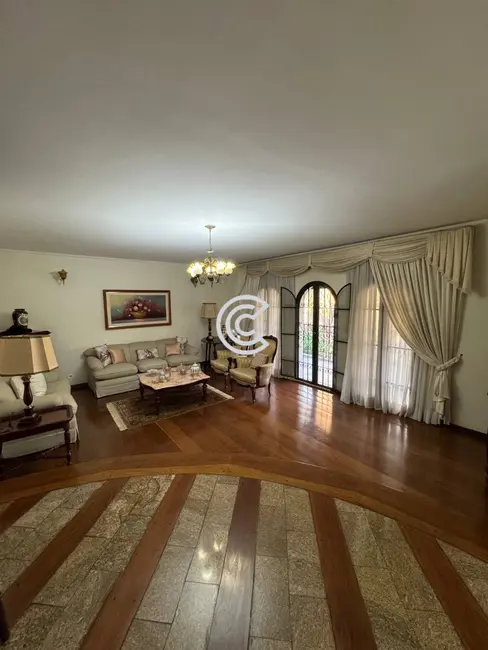 Sala Comercial com 5 quartos à venda, 1380m2 em Taquaral, Campinas - SP - imagem 6 Foto 6 de Sala Comercial com 5 quartos à venda, 1380m2 em Taquaral, Campinas - SP