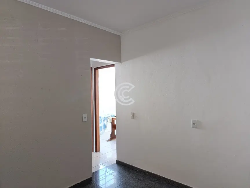 Foto 4 de Casa com 3 quartos para alugar, 198m2 em João XXIII, Vinhedo - SP