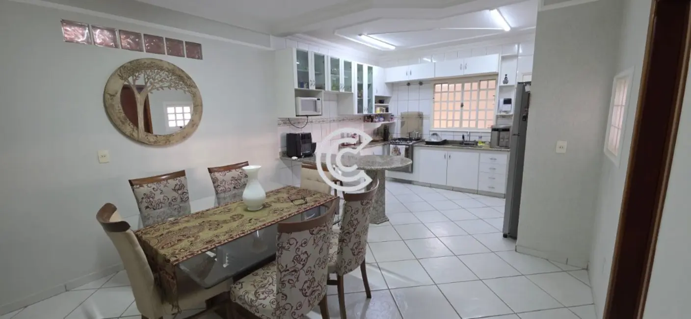 Casa com 3 quartos à venda, 350m2 em Parque Alto Taquaral, Campinas - SP - imagem 5 Foto 5 de Casa com 3 quartos à venda, 350m2 em Parque Alto Taquaral, Campinas - SP