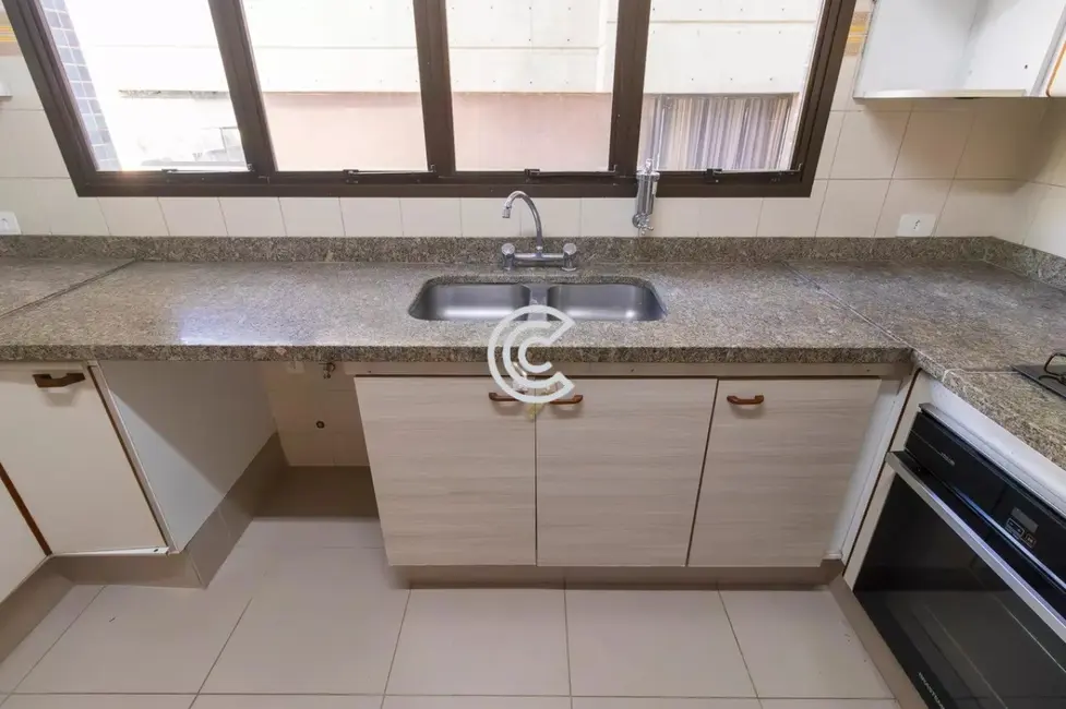 Foto 9 de Apartamento com 3 quartos à venda, 229m2 em Cambuí, Campinas - SP