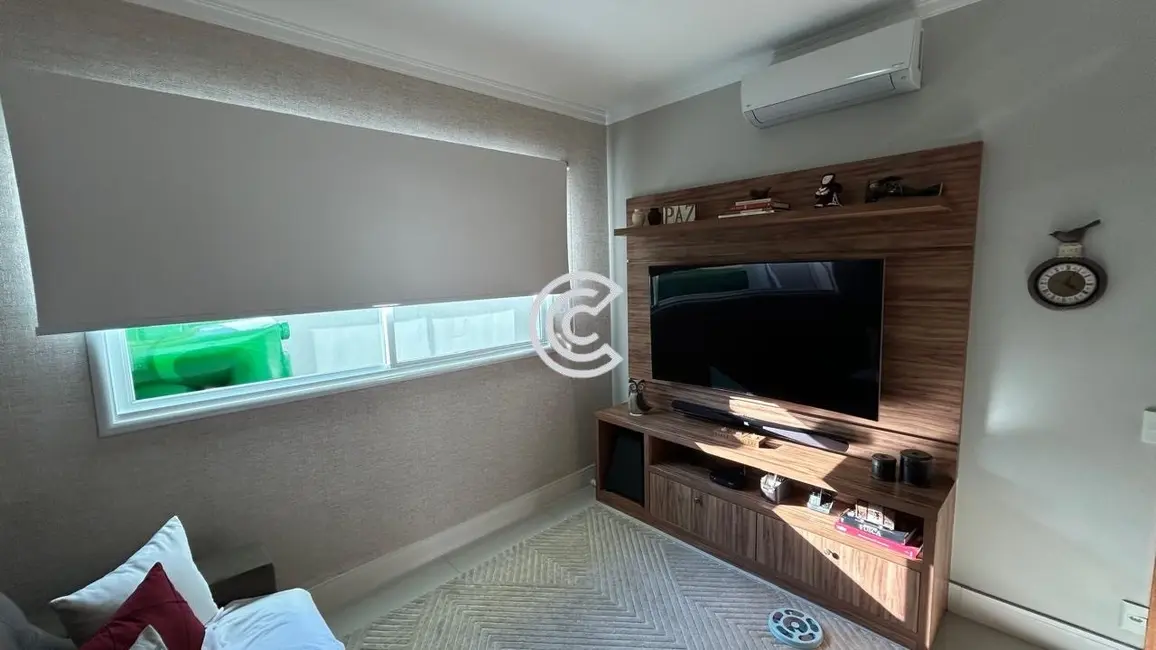 Foto 9 de Casa com 4 quartos à venda, 292m2 em Valinhos - SP