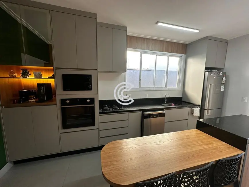 Casa com 2 quartos à venda, 138m2 em Castelo, Valinhos - SP - imagem 4 Foto 4 de Casa com 2 quartos à venda, 138m2 em Castelo, Valinhos - SP