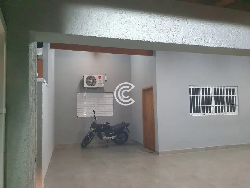 Foto 2 de Casa com 3 quartos à venda, 200m2 em João Aranha, Paulinia - SP
