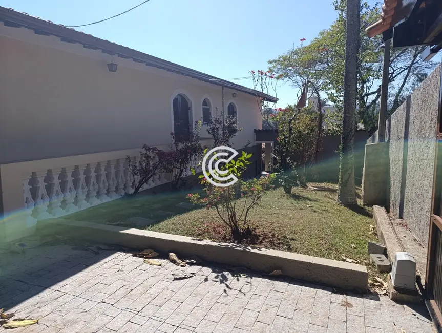 Foto 3 de Casa com 3 quartos para alugar, 267m2 em Centro, Vinhedo - SP