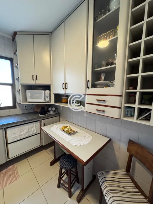 Foto 9 de Apartamento com 3 quartos à venda, 90m2 em Cambuí, Campinas - SP