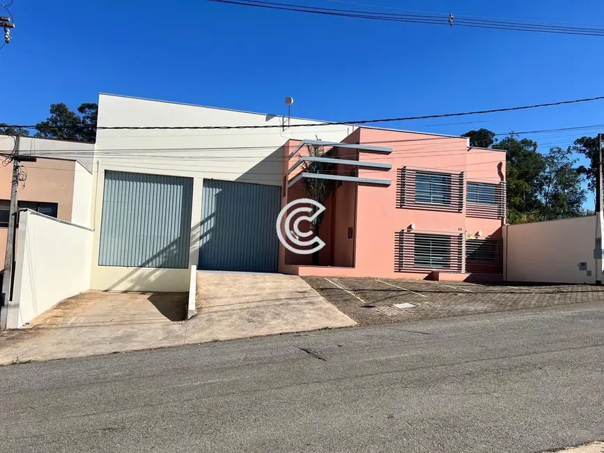 Armazém / Galpão para alugar, 850m2 em Macuco, Valinhos - SP - imagem 4 Foto 4 de Armazém / Galpão para alugar, 850m2 em Macuco, Valinhos - SP