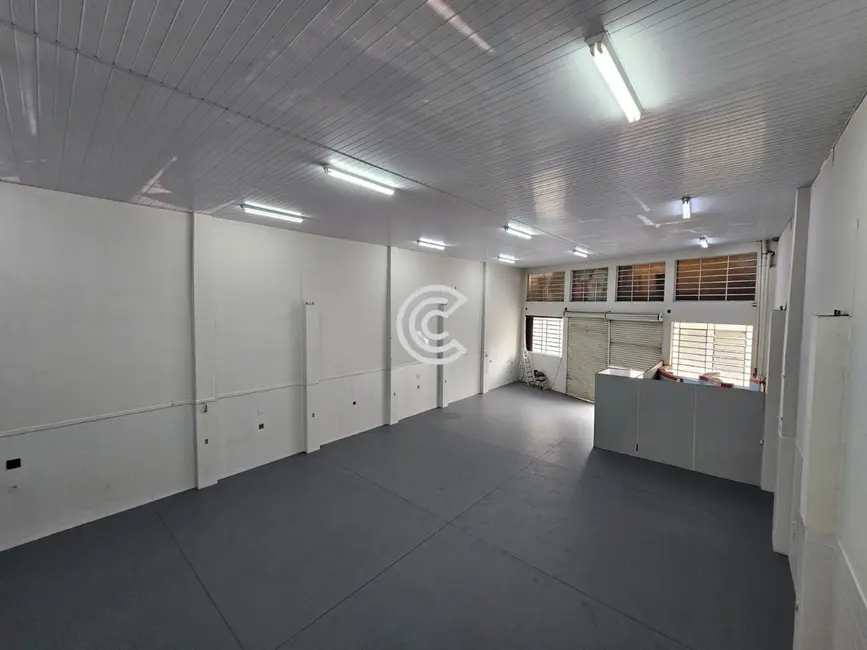 Armazém / Galpão para alugar, 850m2 em Macuco, Valinhos - SP - imagem 7 Foto 7 de Armazém / Galpão para alugar, 850m2 em Macuco, Valinhos - SP