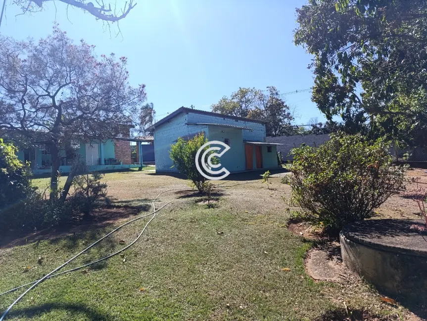 Chácara com 2 quartos à venda, 184m2 em Chácaras São Bento, Valinhos - SP - imagem 6 Foto 6 de Chácara com 2 quartos à venda, 184m2 em Chácaras São Bento, Valinhos - SP