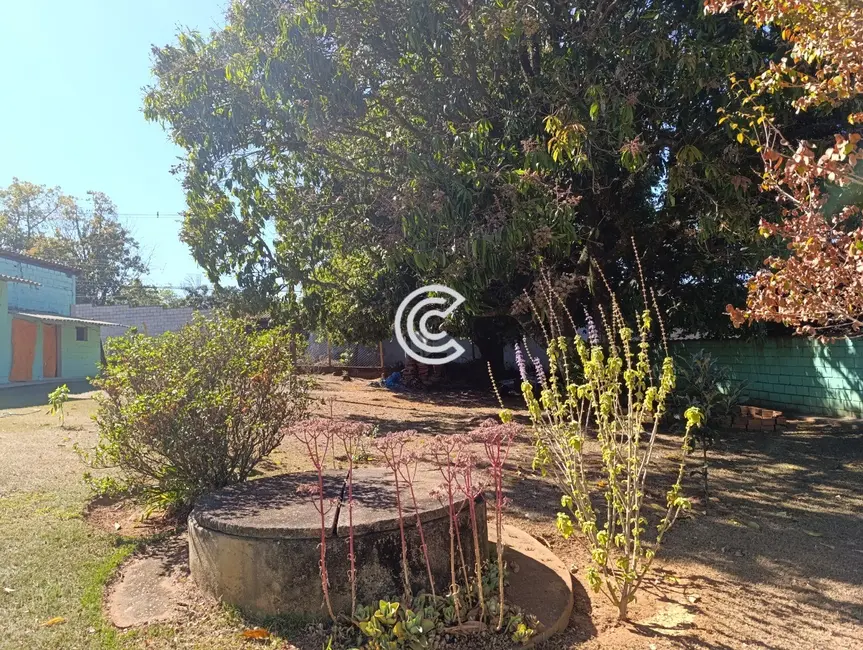 Chácara com 2 quartos à venda, 184m2 em Chácaras São Bento, Valinhos - SP - imagem 7 Foto 7 de Chácara com 2 quartos à venda, 184m2 em Chácaras São Bento, Valinhos - SP