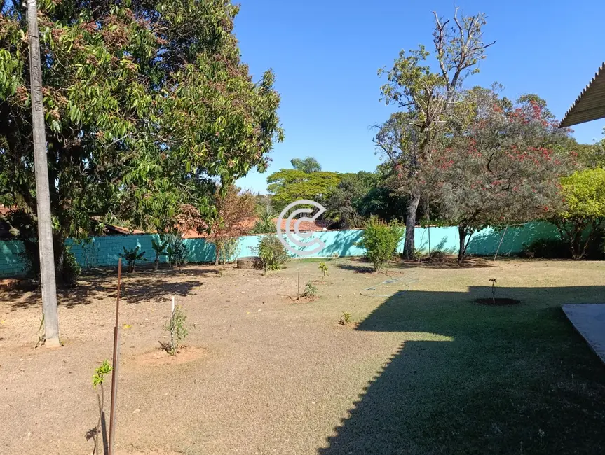 Chácara com 2 quartos à venda, 184m2 em Chácaras São Bento, Valinhos - SP - imagem 8 Foto 8 de Chácara com 2 quartos à venda, 184m2 em Chácaras São Bento, Valinhos - SP