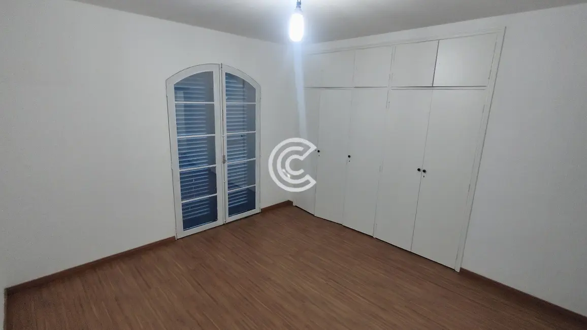 Casa com 4 quartos à venda e para alugar, 267m2 em Jardim Guanabara, Campinas - SP - imagem 9 Foto 9 de Casa com 4 quartos à venda e para alugar, 267m2 em Jardim Guanabara, Campinas - SP