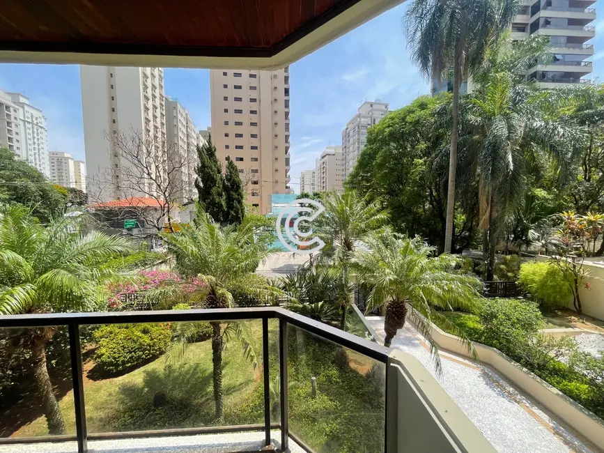 Apartamento com 5 quartos à venda e para alugar, 280m2 em Cambuí, Campinas - SP - imagem 5 Foto 5 de Apartamento com 5 quartos à venda e para alugar, 280m2 em Cambuí, Campinas - SP