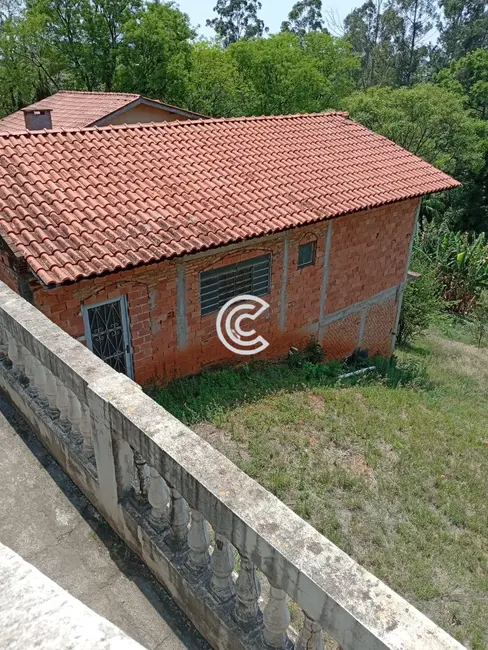 Chácara com 5 quartos à venda, 248m2 em Chácaras Alpina, Valinhos - SP - imagem 4 Foto 4 de Chácara com 5 quartos à venda, 248m2 em Chácaras Alpina, Valinhos - SP