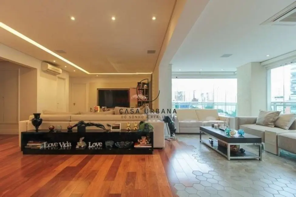 Apartamento com 3 quartos à venda, 157m2 em Vila Nova Conceição, São Paulo - SP - imagem 9 Foto 9 de Apartamento com 3 quartos à venda, 157m2 em Vila Nova Conceição, São Paulo - SP