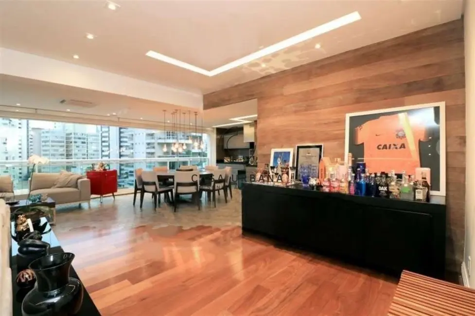 Apartamento com 3 quartos à venda, 157m2 em Vila Nova Conceição, São Paulo - SP - imagem 6 Foto 6 de Apartamento com 3 quartos à venda, 157m2 em Vila Nova Conceição, São Paulo - SP