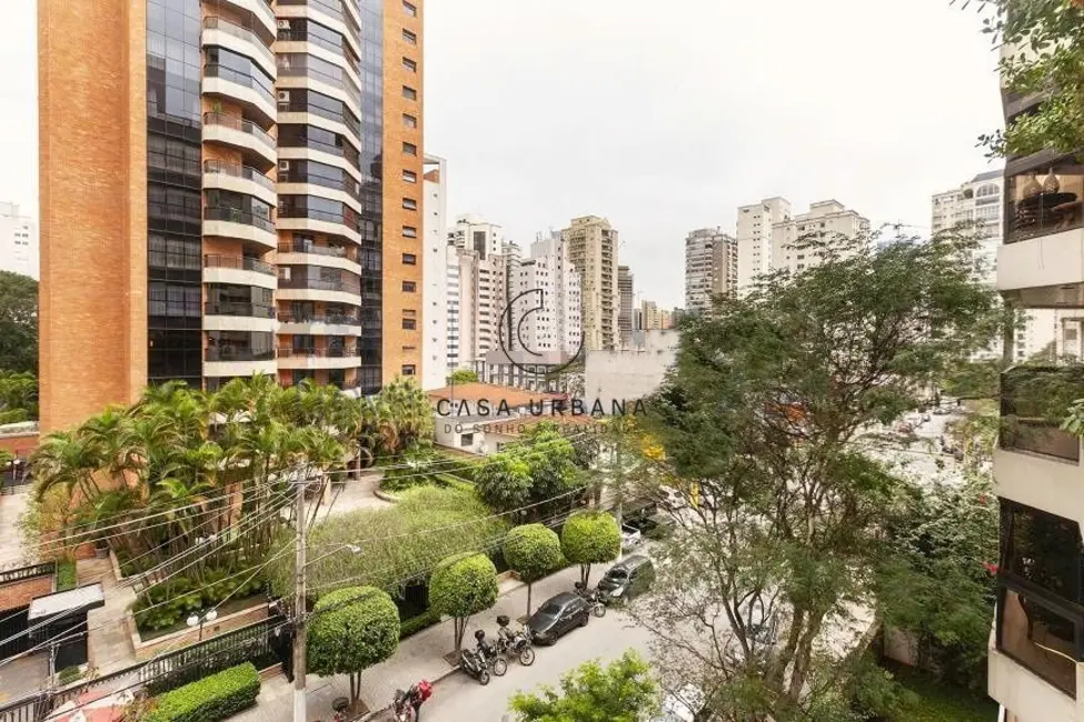 Foto 2 de Apartamento com 3 quartos à venda, 158m2 em Vila Nova Conceição, São Paulo - SP