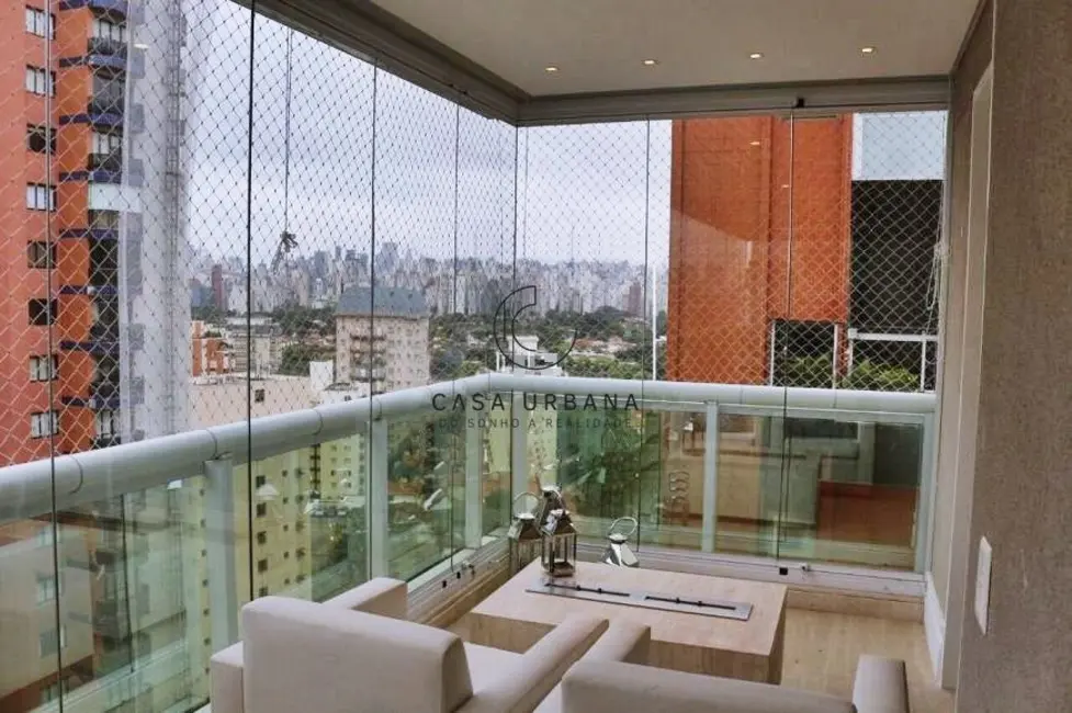 Foto 3 de Apartamento com 4 quartos à venda, 235m2 em Itaim Bibi, São Paulo - SP