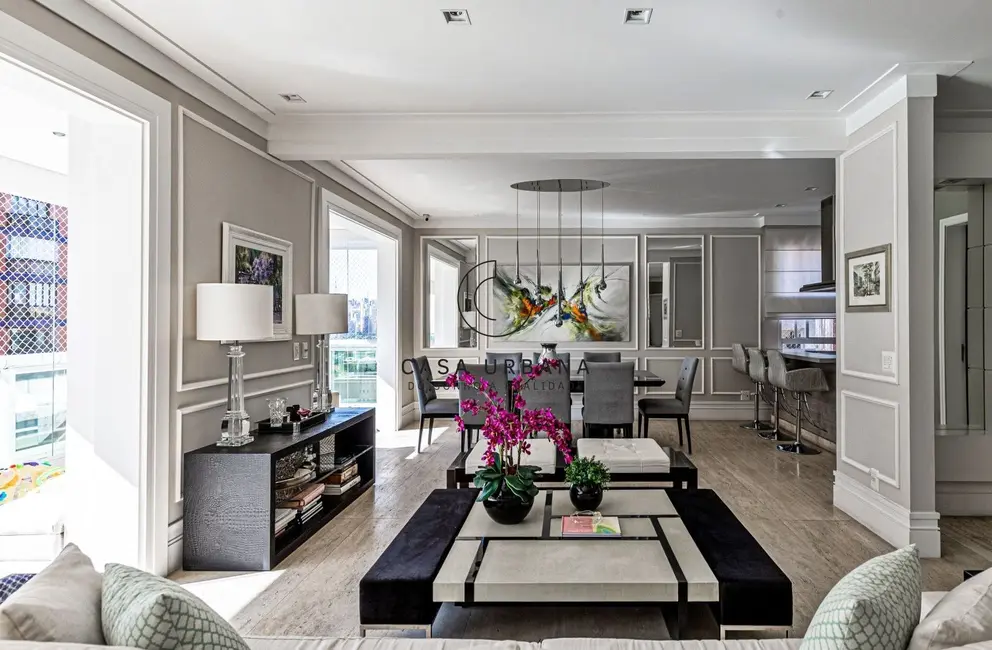 Foto 1 de Apartamento com 4 quartos à venda, 235m2 em Itaim Bibi, São Paulo - SP