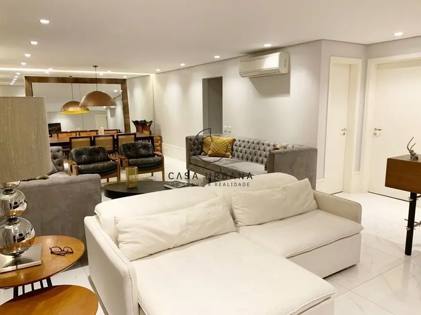 Foto 6 de Apartamento com 3 quartos para alugar, 206m2 em Moema, São Paulo - SP