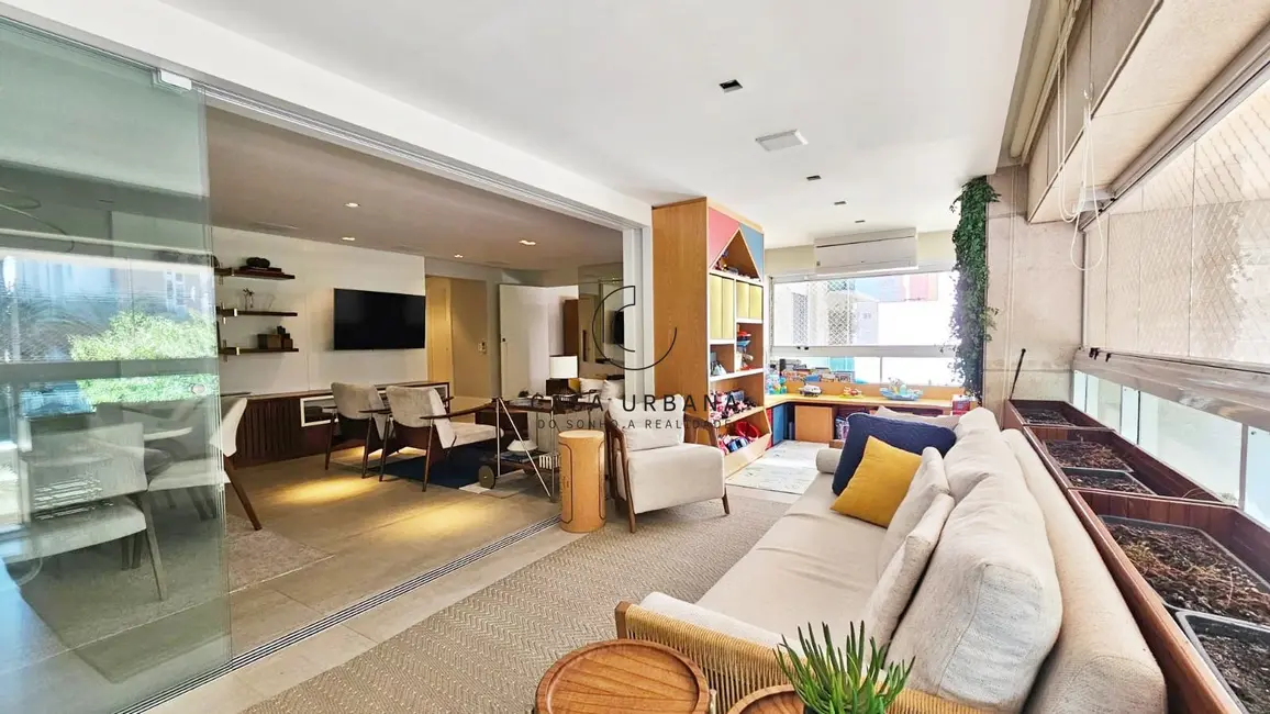 Apartamento com 4 quartos à venda, 204m2 em São Paulo - SP - imagem 1 Foto 1 de Apartamento com 4 quartos à venda, 204m2 em São Paulo - SP